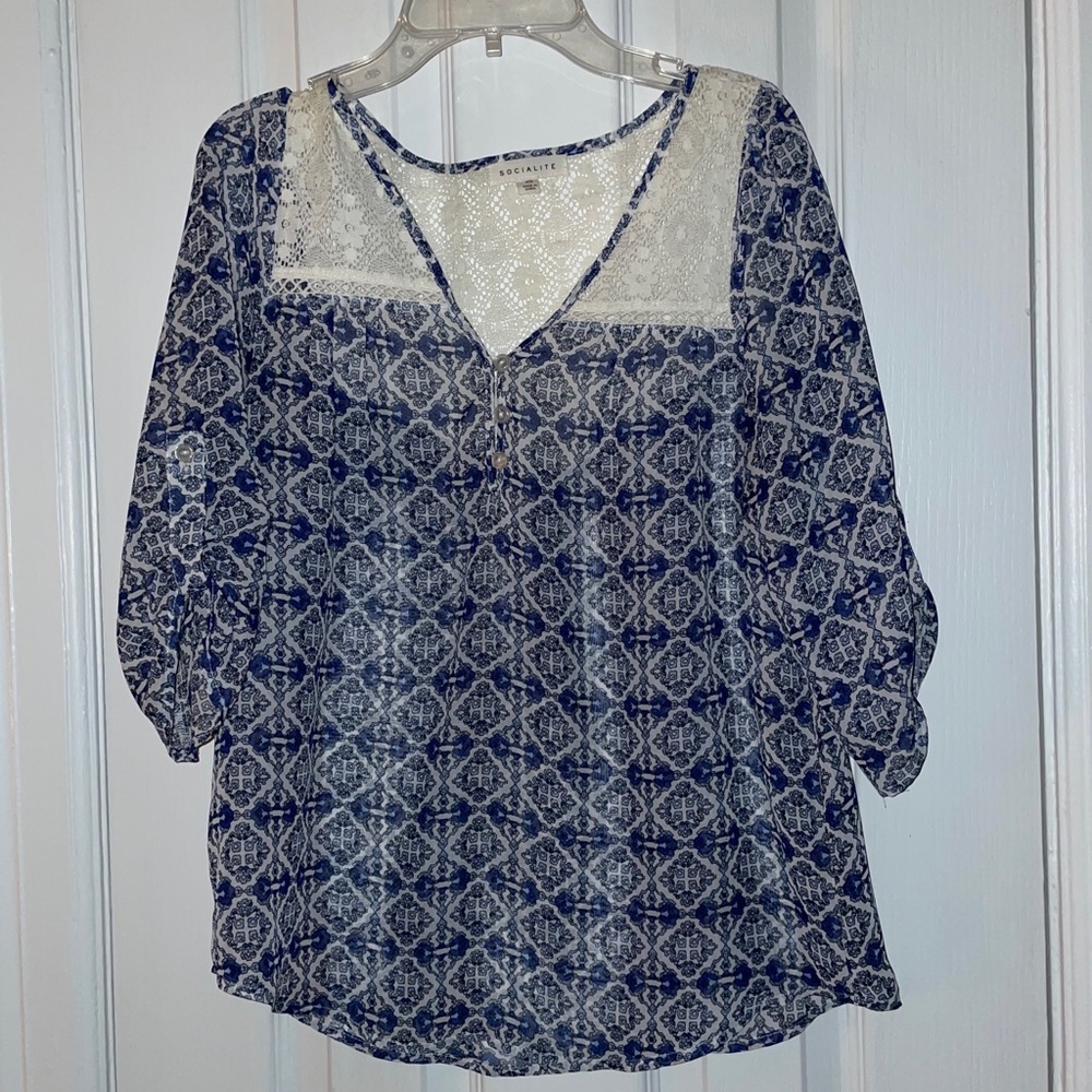 Socialite floral paisley blouse